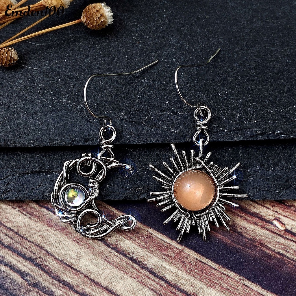 1 Đôi Bông Tai Hình Mặt Trăng Bằng Hợp Kim Tinh Tế