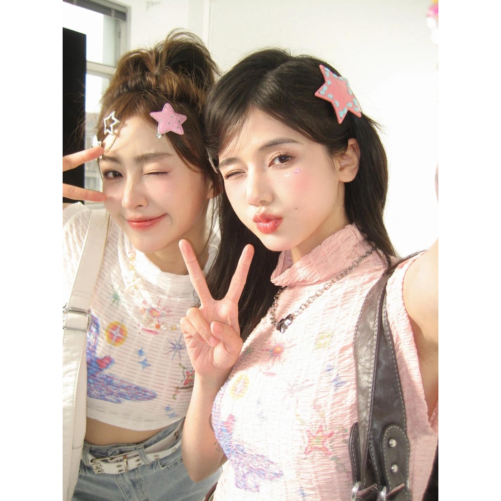 [Hàng Có Sẵn] Áo Thun Nữ Cộc Tay Cổ Cao In Họa Tiết Graffiti