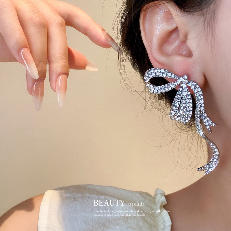 Bông Tai Hình Nơ Đính Đá Sang Trọng Phong Cách Hàn Quốc Cho Nữ