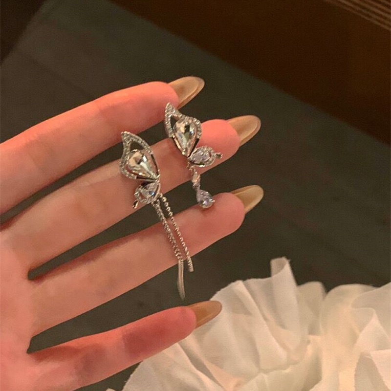 Khuyên Tai Hình Bướm Sang Trọng Phong Cách Cá Tính Cho Nữ 2023 YR