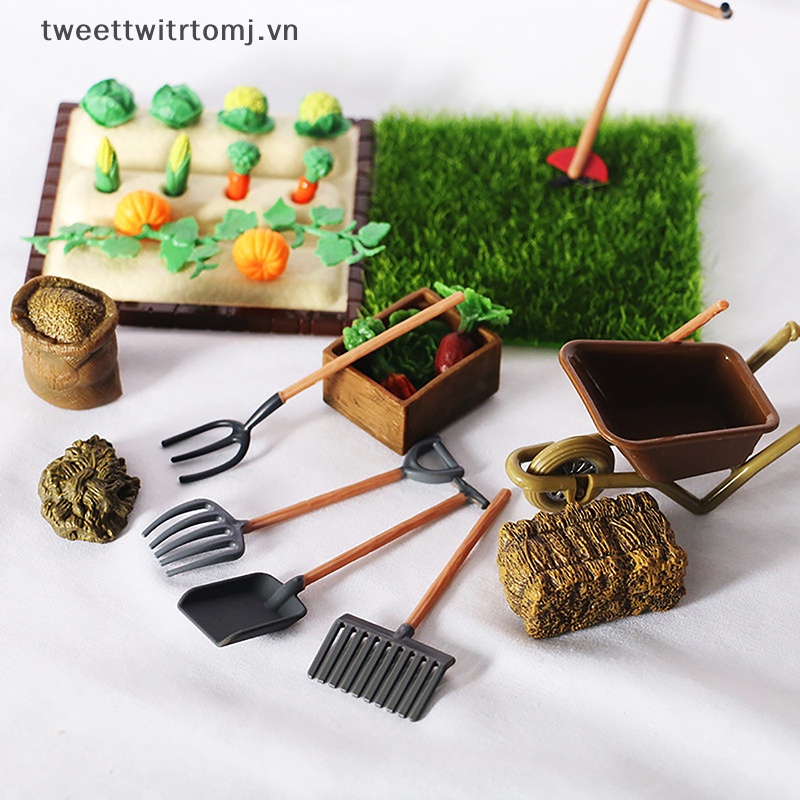 1 Bộ Dụng Cụ Làm Vườn Thu Nhỏ Dùng Trang Trí Tiểu Cảnh