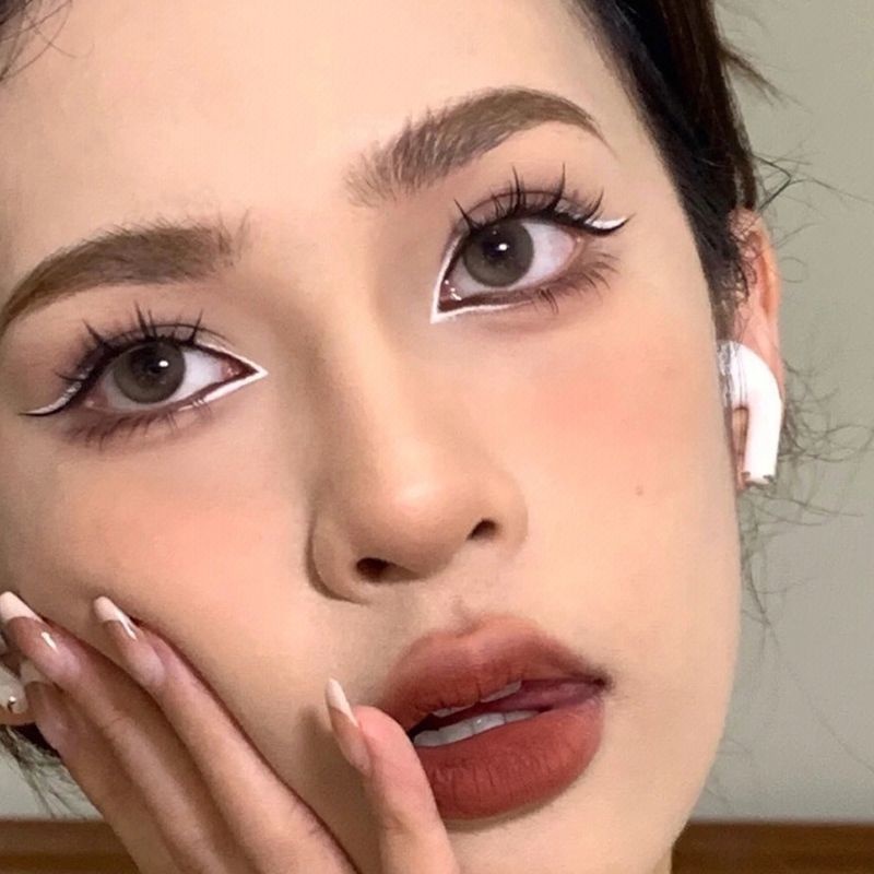 Hộp Lông Mi Giả 10 Hàng Xoăn Dài Màu Đen Cổ Điển
