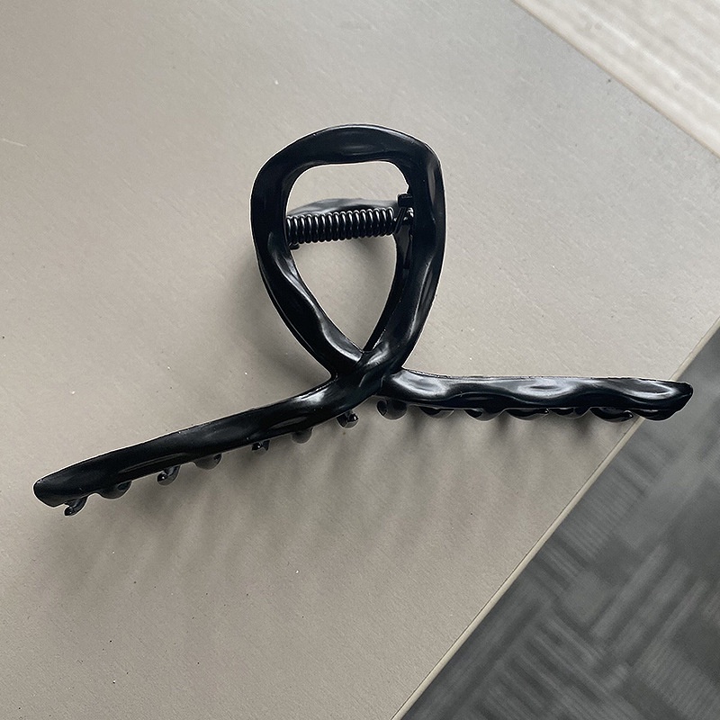 Kẹp Tóc Lớn Bằng Kim Loại Màu Vàng Hình Cá Mập Cho Nữ