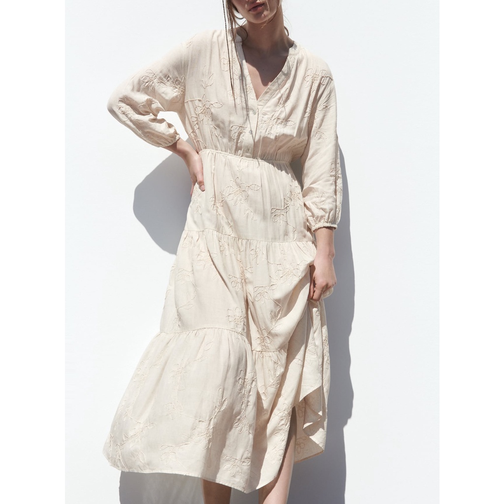 Zara Đầm Lanh Ngắn Tay Cổ Chữ V Họa Tiết Thêu Thời Trang Nữ Tính 8741029