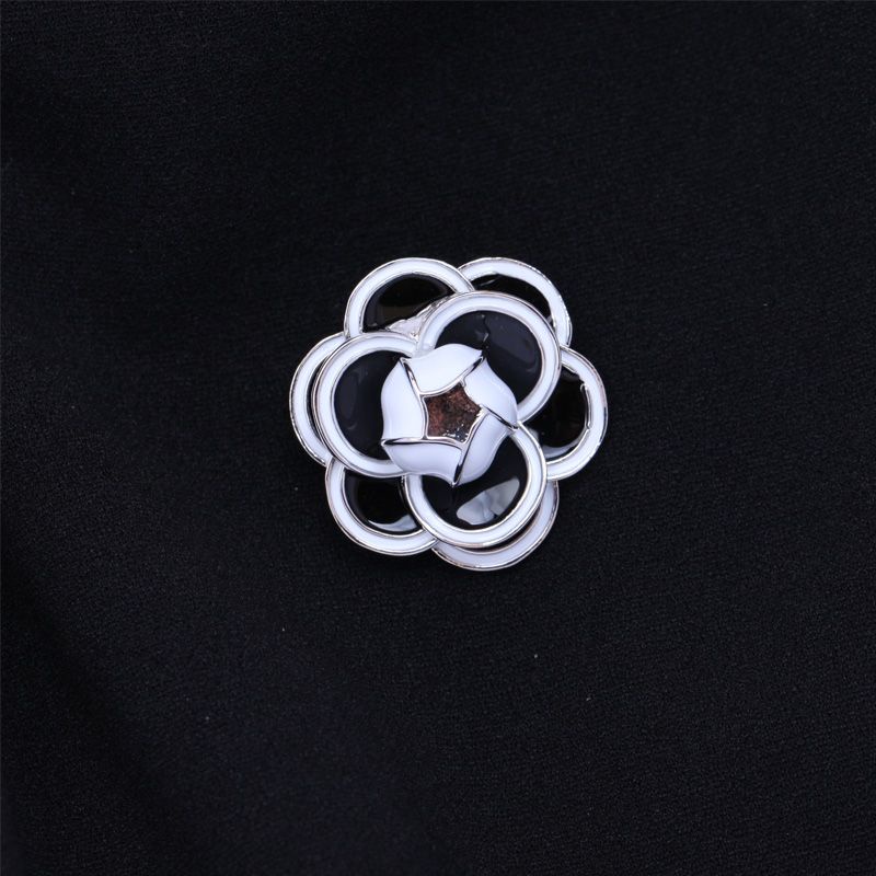 Ghim Cài Áo Hình Hoa Trà Nhỏ Đơn Giản Sang Trọng Chống Ánh Sáng Cho Nữ