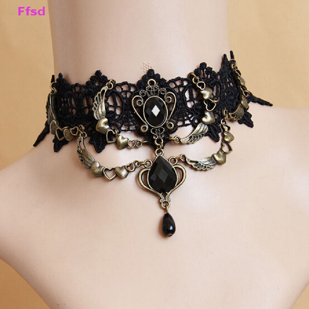 Vòng Cổ Choker Ren Đen Đính Pha Lê Phong Cách Gothic Quyến Rũ