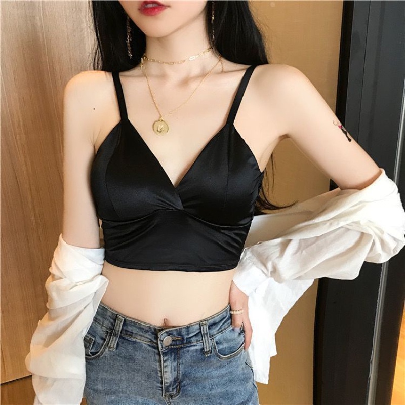 Áo Tank Top Ngắn Vải Satin Mỏng Cổ Chữ V Khoét Sâu Có Miếng Đệm Ngực Gợi Cảm Cho Nữ