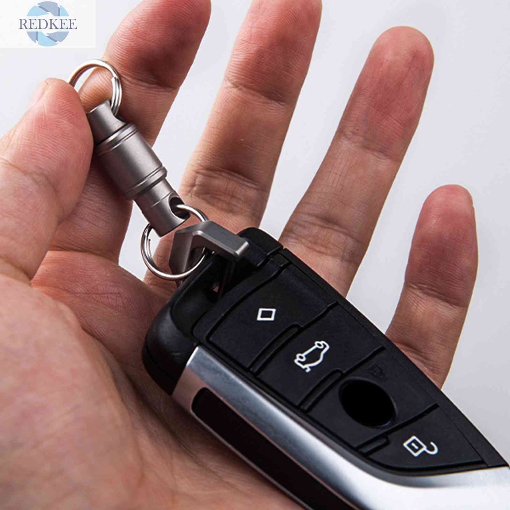Móc Khóa Xe Hơi Bằng Hợp Kim Titan Hai Chiều Siêu Nhẹ