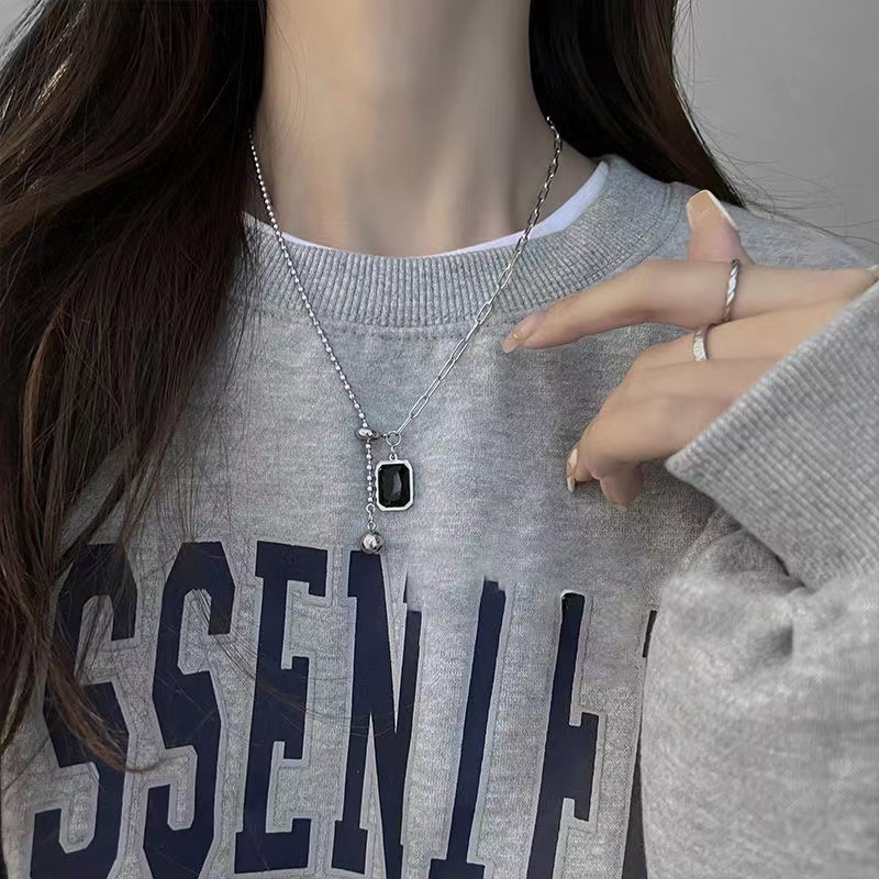 Dây Chuyền Đính Đá Zircon Đen Phong Cách Mới 2023