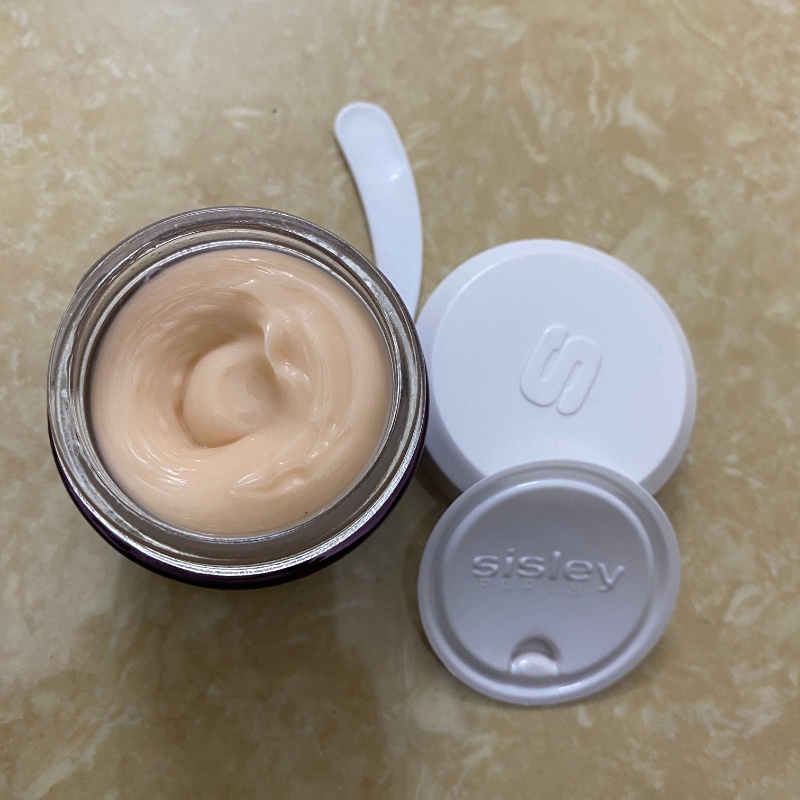 Tinh Chất Hoa Hồng Đen Phục Hồi Da Mặt Sisley 50ml