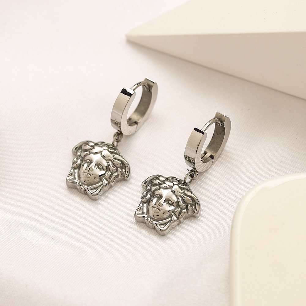 VERSACE Bông Tai Chữ V Bằng Thép Titan Thời Trang