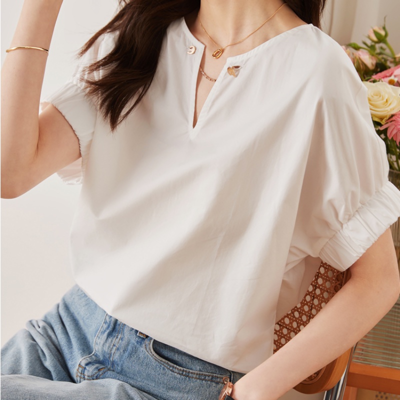 Áo Kiểu Đa Năng Thiết Kế Trẻ Trung Hợp Thời Trang◆Giày Thể Thao In Chữ Yes Yes Thời Trang Năng Động◆Áo Sơ Mi Trắng Cổ V Dáng Rộng Thời Trang Mùa Hè 2023 Mới Cho Nữ
