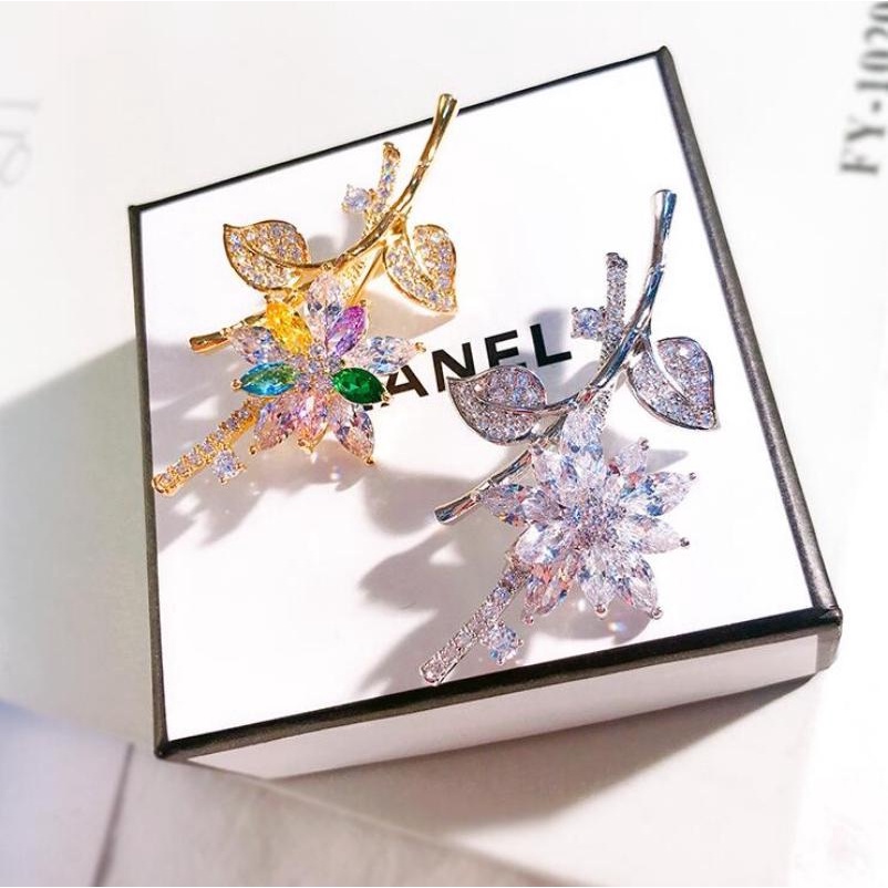 Ghim Cài Áo Hình Hoa Đính Đá Zircon Nhiều Màu Thời Trang Cổ Điển Cho Nữ