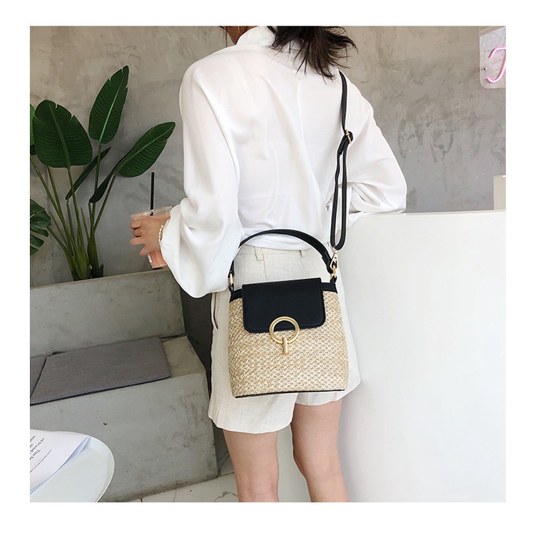 Túi cói Vai Bằng Rơm Thời Trang Sành Điệu Cho Nữ