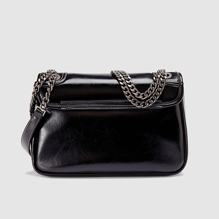 Túi Đeo Vai Hình Vuông Cỡ Lớn Phối Dây Đeo Sợi Xích Thời Trang