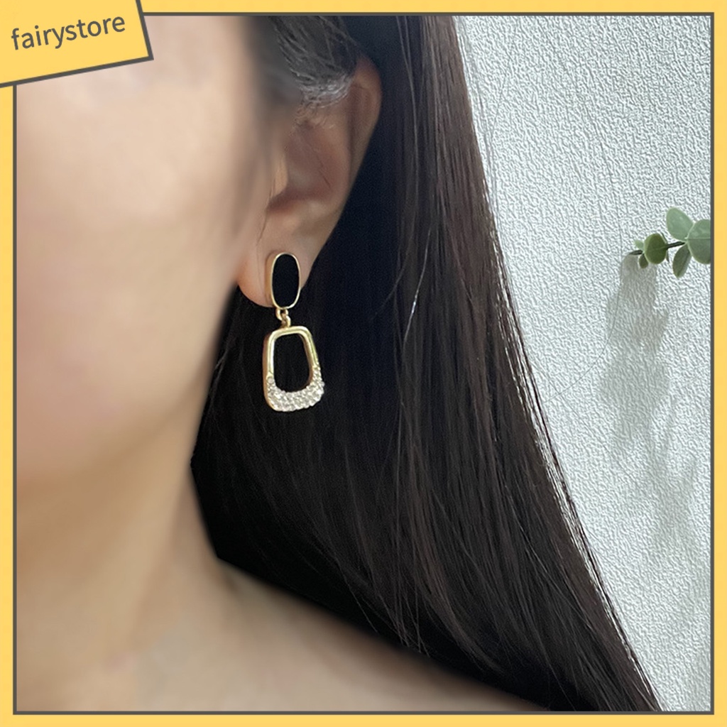 1 Đôi Bông Tai Hình Vuông Đính Đá Phong Cách Hàn Quốc Dành Cho Nữ