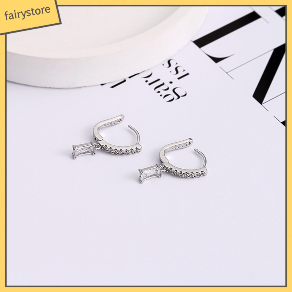 1 Bông Tai Chữ U Đính Đá Zircon Thời Trang Dành Cho Nữ