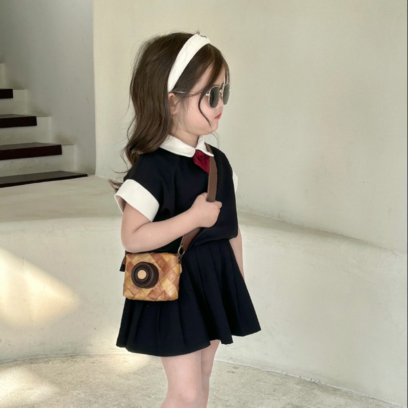 Bộ Áo Sơ Mi Cotton Cổ Búp Bê + Chân Váy Xếp Ly Đính Nơ Phong Cách Hàn Quốc Cho Bé Gái