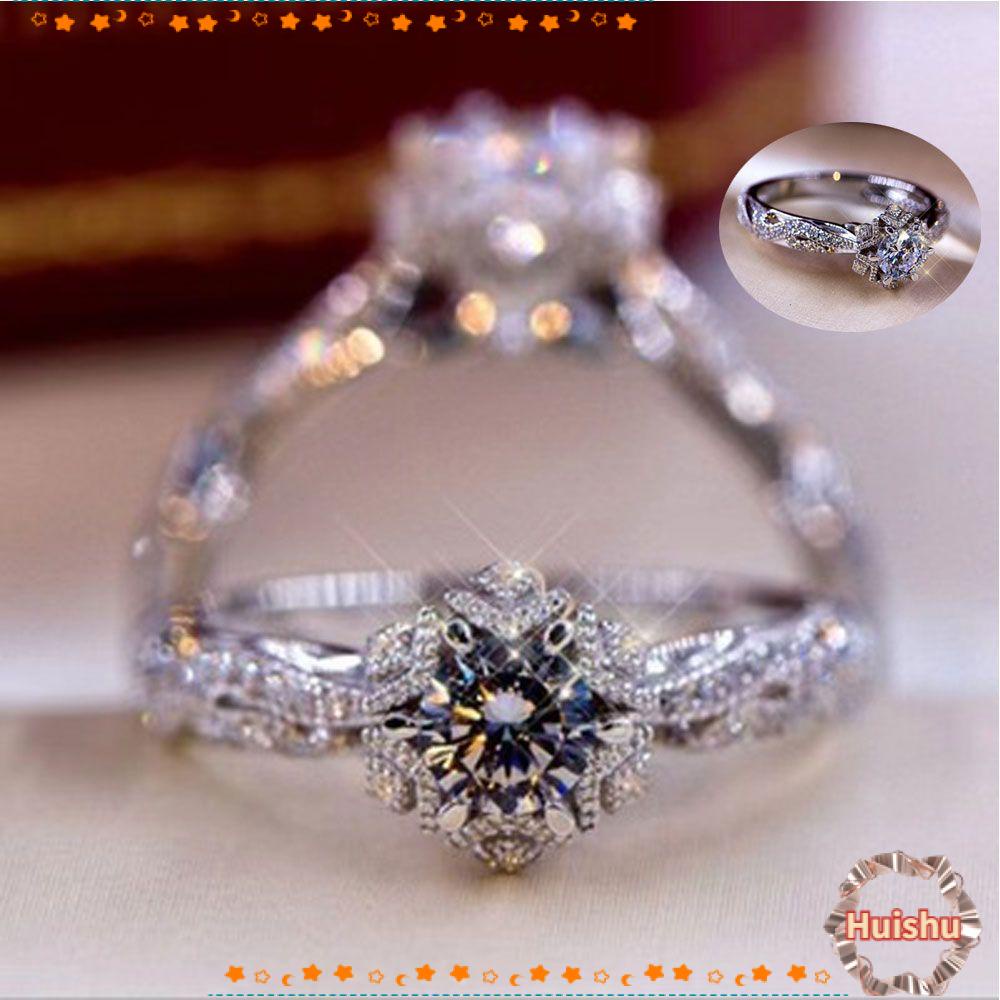 Nhẫn Đính Đá Sang Trọng Thiết Kế Mới