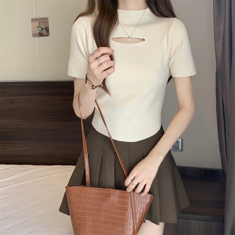 Áo Thun Crop top Tay Ngắn Màu Sắc Đơn Giản Phong Cách Hàn Quốc Quyến Rũ Dành Cho Nữ