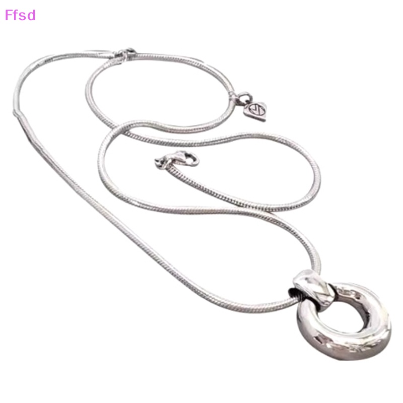 1 Vòng cổ Mặt Tròn Rỗng Đơn Giản Sáng Tạo Thời Trang Cho Nữ