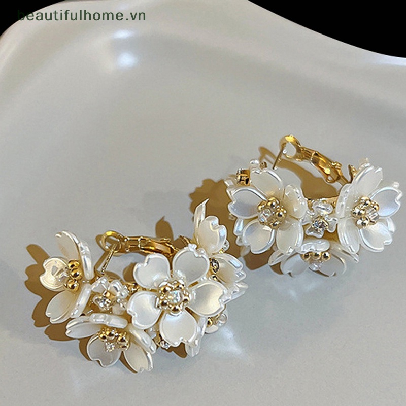 1 Đôi Bông Tai Hình Hoa Tinh Tế Đơn Giản Thời Trang Cho Nữ
