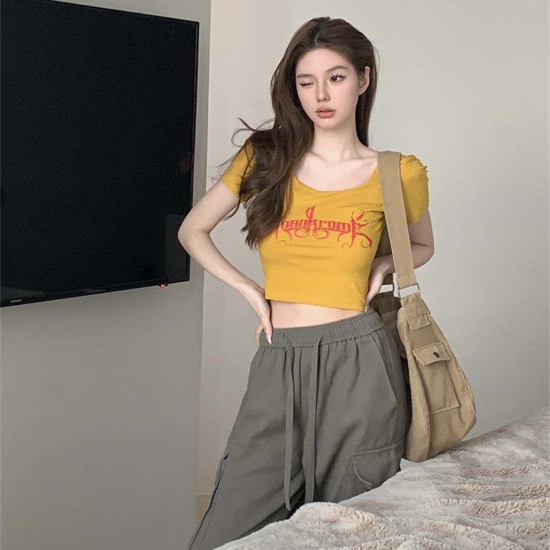 Áo Thun Ngắn Tay Cổ Chữ U In Chữ Giản Dị