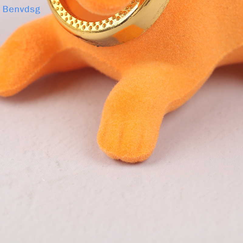 1 Búp Bê Chú Chó Lắc Đầu Dễ Thương Trang Trí Bảng Điều Khiển Xe Hơi