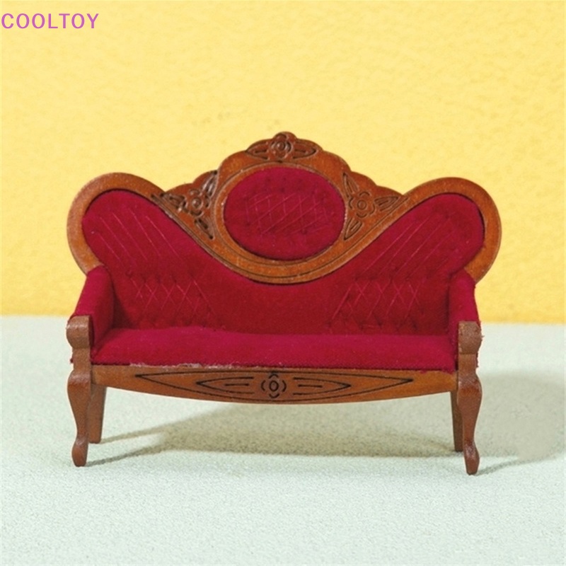 Cooltoy Mô Hình Ghế Sofa Màu Đỏ Phong Cách Retro Tỉ Lệ 1: 12 Trang Trí Nhà Búp Bê