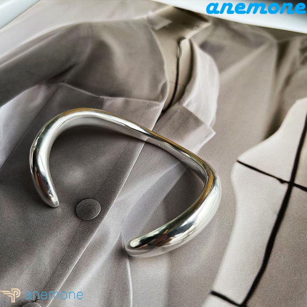 Vòng Đeo Tay Dạng Mở Bằng Đồng Màu Bạc Tinh Tế Thời Trang Dự Tiệc Cho Nữ