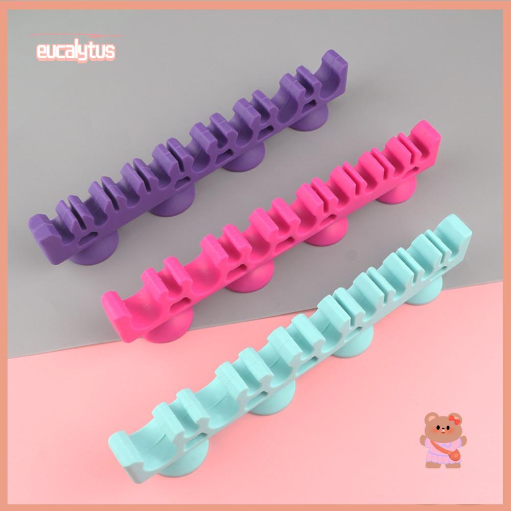 Giá Đỡ Cọ Trang Điểm Bằng Silicone Tiện Dụng