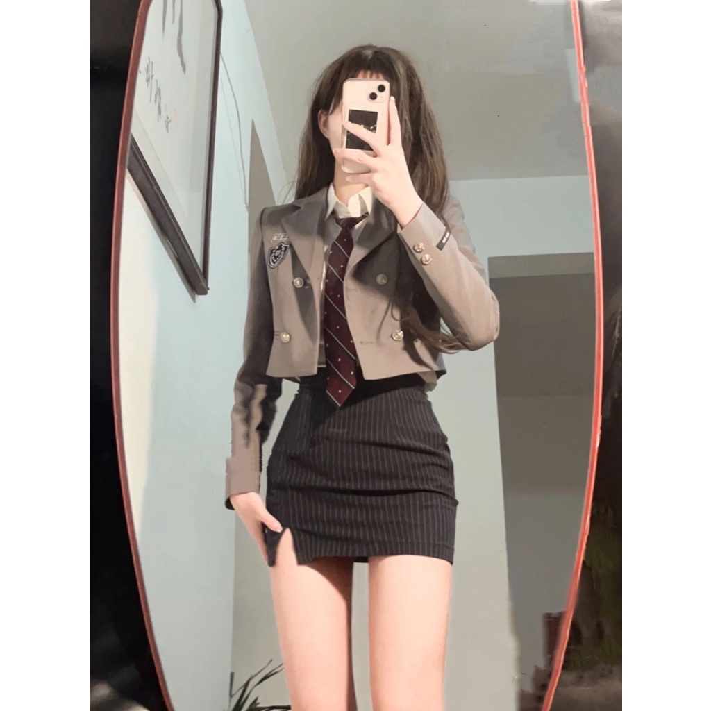 𝑨𝒏𝒏𝒂𝒔𝒉𝒐𝒑 Set 3 Món Gồm Áo Sơ mi Trắng Phối Chân Váy ôm Mix Khoác Ngoài Sang Trọng