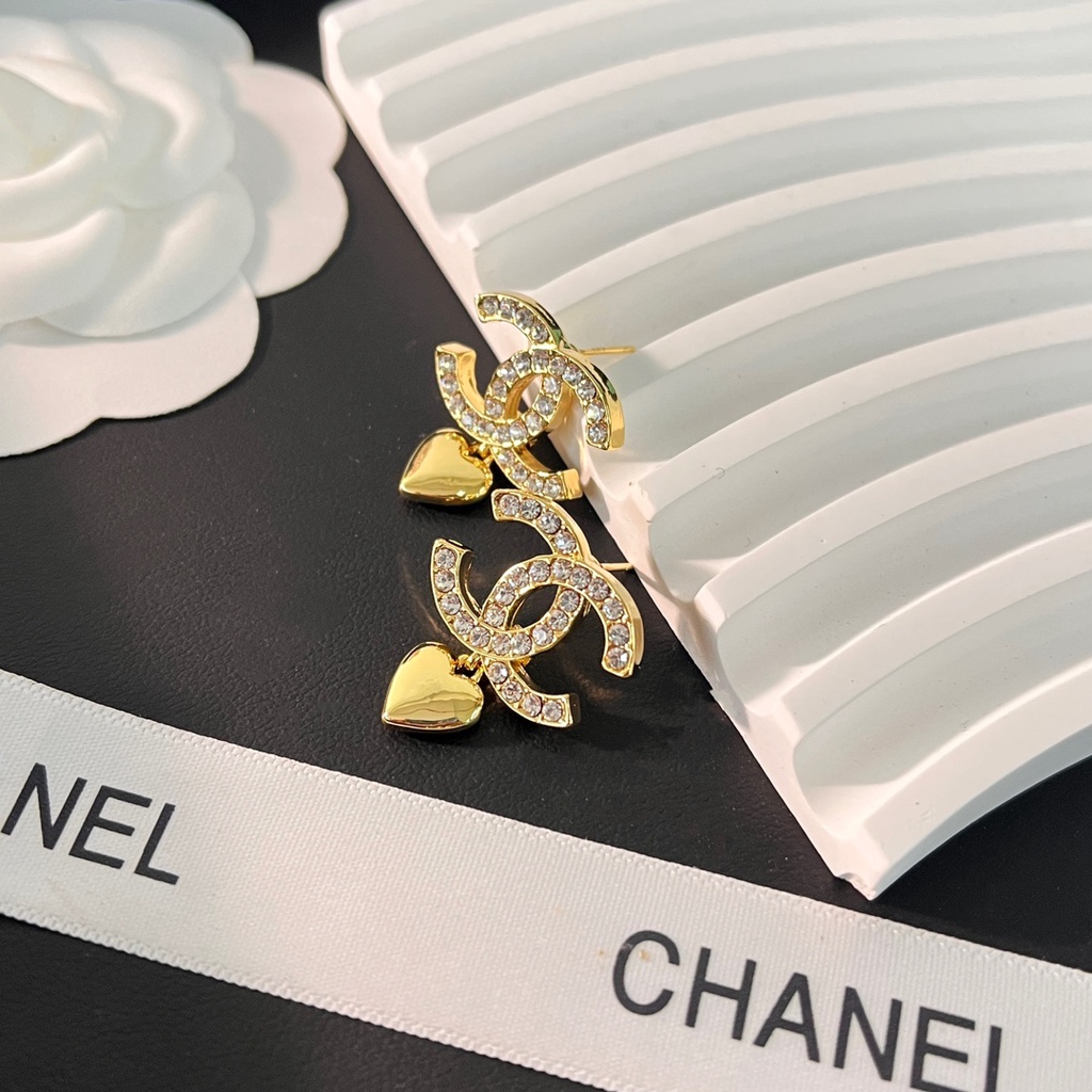 Bông Tai Bằng Thép Titan Chống Thấm Nước Không Gỉ In Logo Thời Trang Cho Nữ