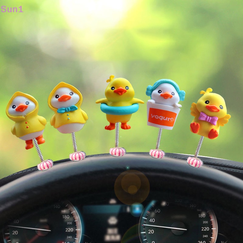 Phụ Kiện Trang Trí Bảng Điều Khiển Xe Hơi Hình Chú Vịt Vàng Lắc Đầu Mini Dễ Thương Sun1 >