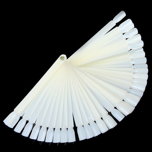 Set 50 Móng Tay Giả Gắn Quạt Luyện Tập / Trưng Bày Cho Nữ