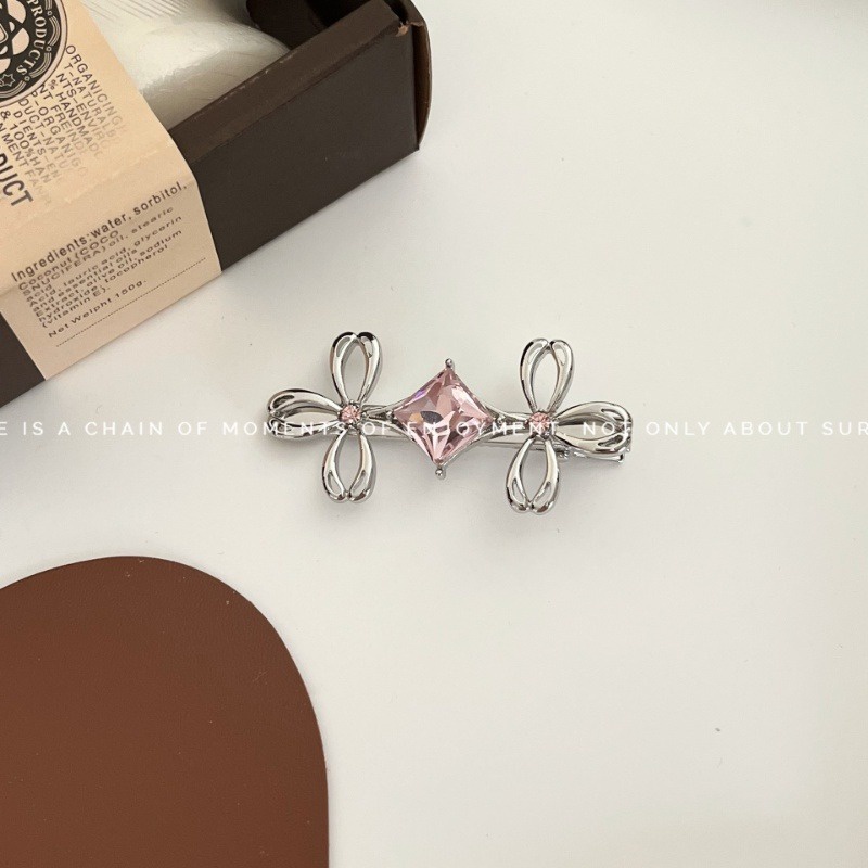 Kẹp Tóc Hình Hoa Và Bướm Tinh Tế Thời Trang Cho Nữ