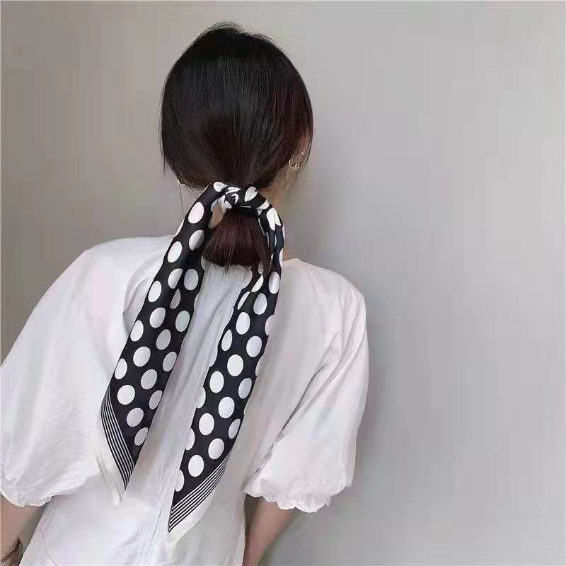 Khăn Choàng Lụa Dáng Vuông Nhỏ Thời Trang Thu Đông Phong Cách Hàn Quốc Cho Nữ