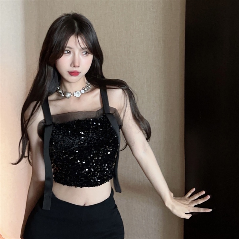 Áo Ống Cổ Vuông Đính Kim Sa Lấp Lánh Thiết Kế Hở Lưng Quyến Rũ