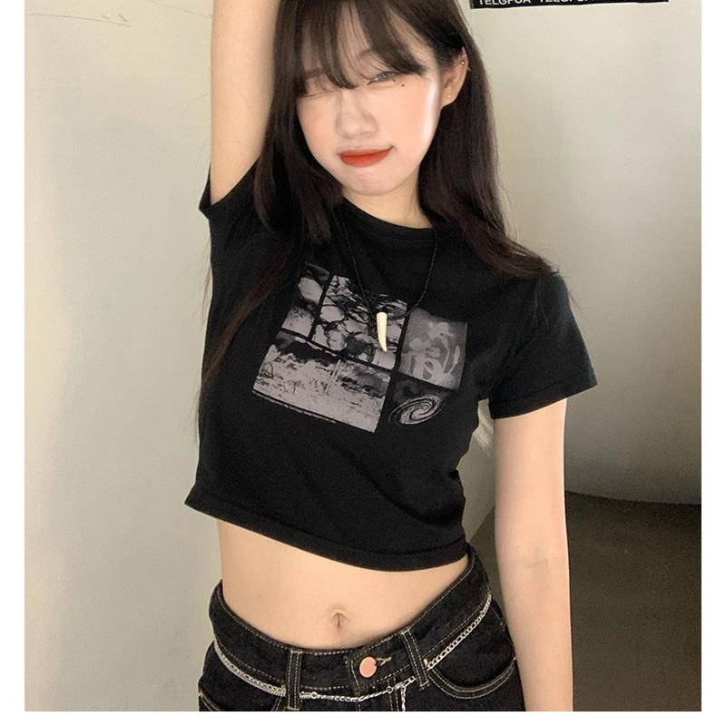 Áo sơ mi ngắn màu đen phiên bản ngắn tay áo tối Áo sơ mi ngắn tay áo ngắn tay áo sơ mi ngắn hở rốn bó sát áo sơ mi ngắn tay áo sơ mi hottie in áo sơ mi ngắn hàng đầu
