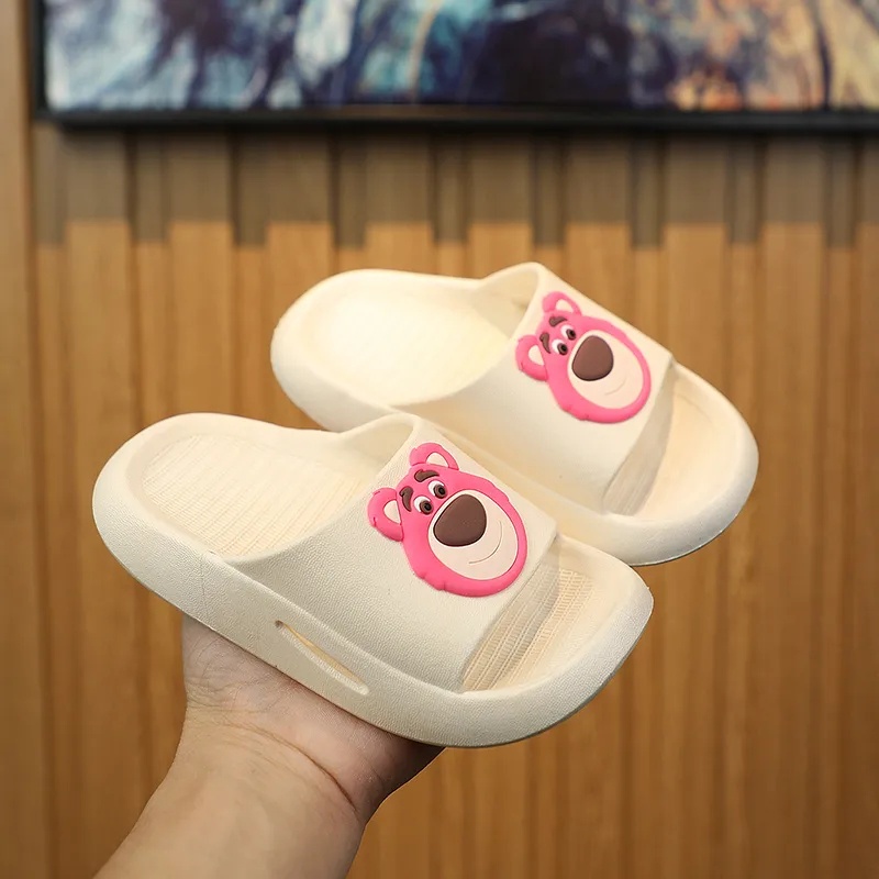 Dép Đi Trong Nhà Tắm Đế Mềm Chống Mùi Chống Trượt Hình Gấu Dâu Tây Hoạt Hình Dễ Thương Dành Cho Bé Trai Và Bé Gái
