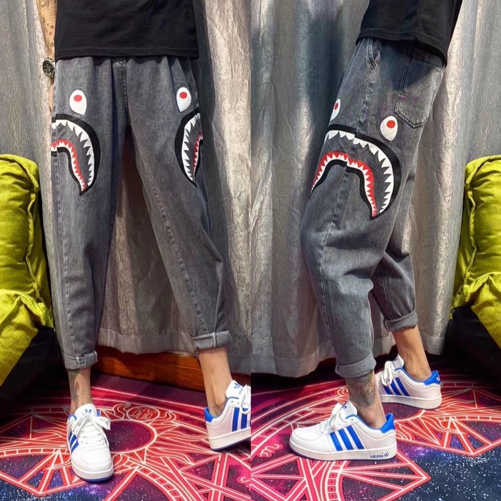 Quần Jeans Nam Ôm Chân In Hình Cá Mập Thời Trang Hàn Quốc