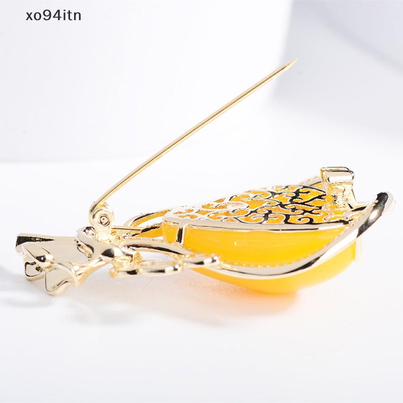 Ghim Cài Áo Giả Sáp Thiết Kế Tinh Tế Phụ Kiện Trang Phục