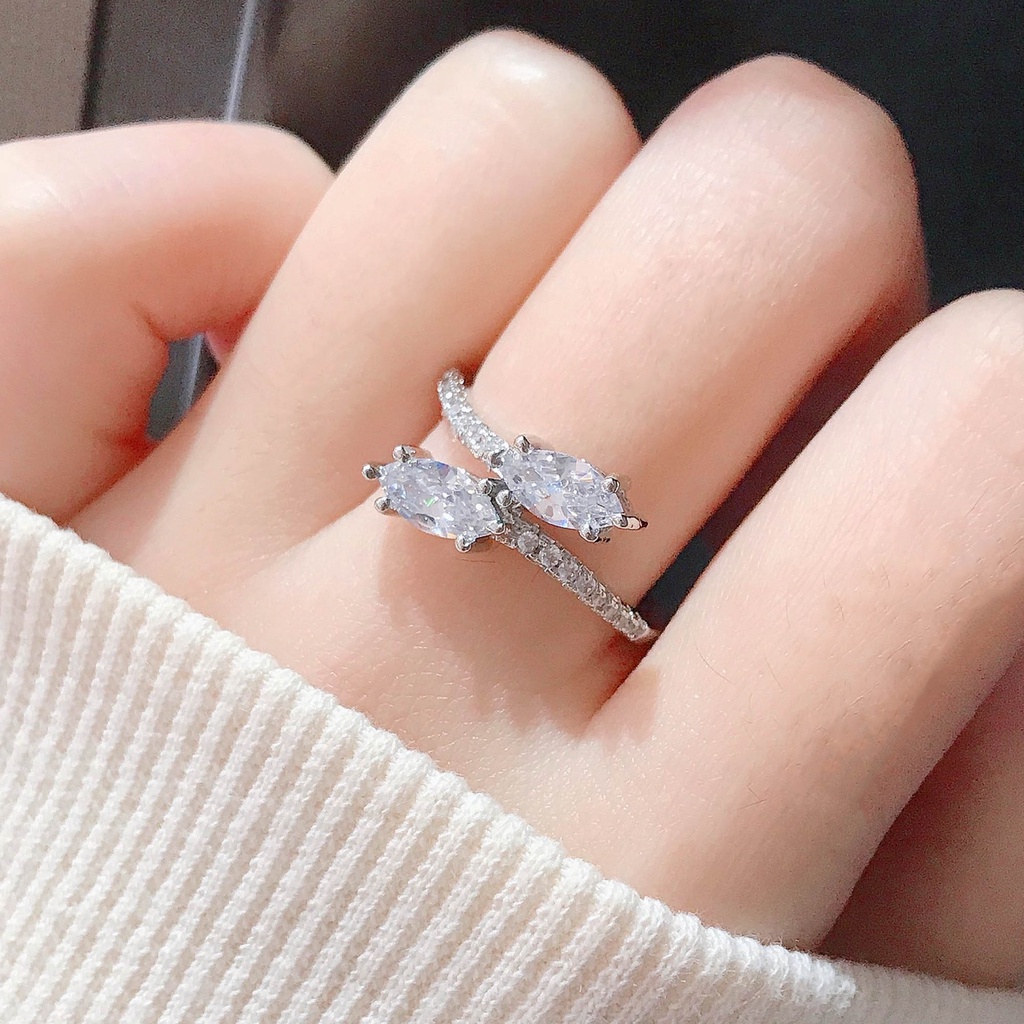 Nhẫn Kim Cương Trắng Thời Trang Pt950