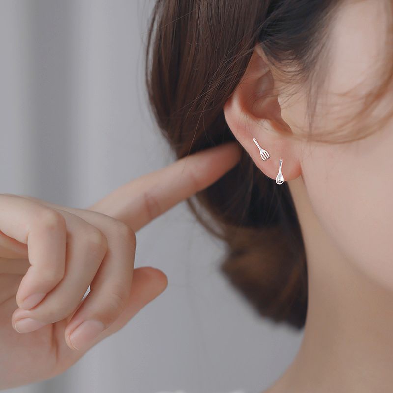 Đôi Khuyên Tai Hình Muỗng Nĩa Thời Trang Cho Nữ