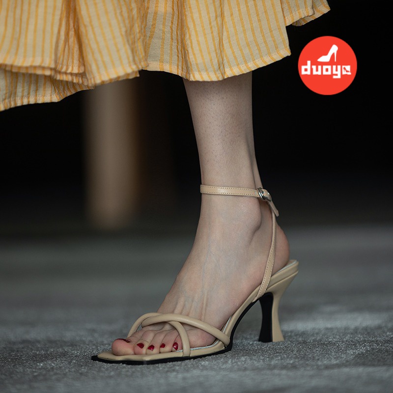 Duoya Tóc Thẳng ~ [Hàng Có Sẵn] Giày Sandal Cao Gót Màu Nâu Siêu Cổ Tích Kết Hợp Thời Trang Miễn Phí Vận Chuyển