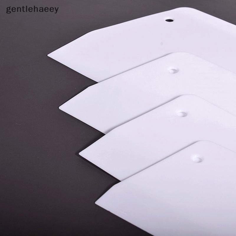 Dụng Cụ Cắt Bánh Kem Bằng Nhựa Tiện Dụng Cho Gia Đình