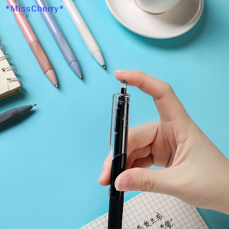 Bút Mực Gel Ngòi 0.5mm Màu Trắng Phong Cách Cổ Điển Tiện Dụng Cho Học Sinh / Văn Phòng Mới