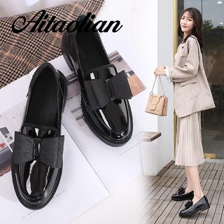 Giày lười da bóng gót cao vừa màu trơn đơn giản phong cách retro cho nữ