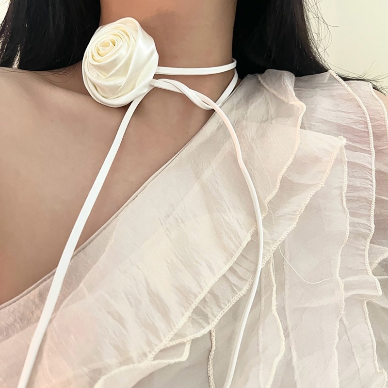Vòng Cổ Choker Mặt Hoa Hồng Lớn Thời Trang Cho Nữ