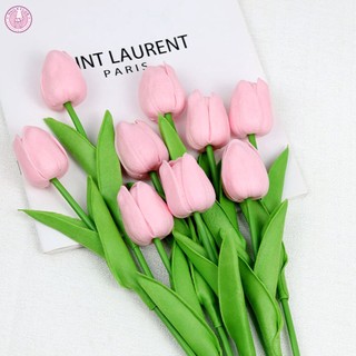 Bó hoa tulip giả trang trí
